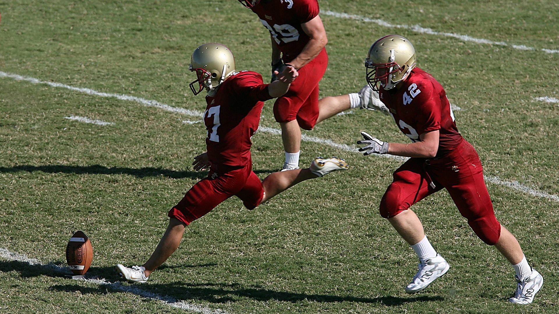 爱游戏电竞-技术雷达图显示团队整体优化趋势，团队能力雷达图